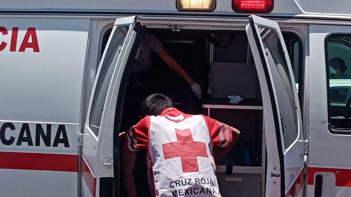 cruz roja paramedicos socorristas